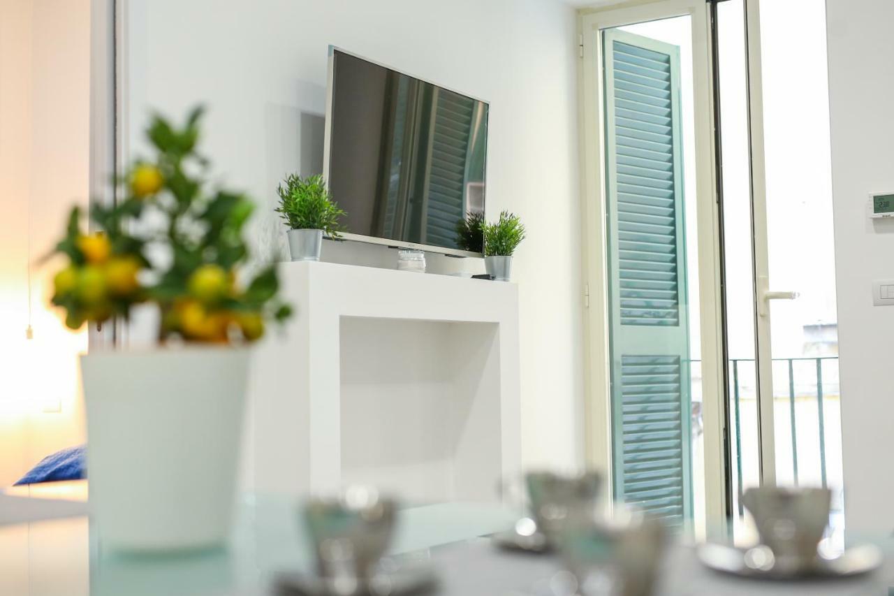 Medina Suite 24 Наполи Екстериор снимка