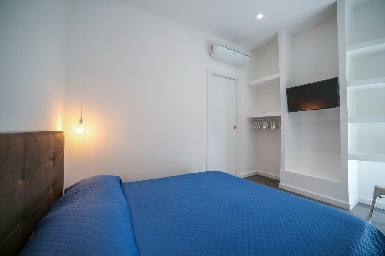 Medina Suite 24 Наполи Екстериор снимка